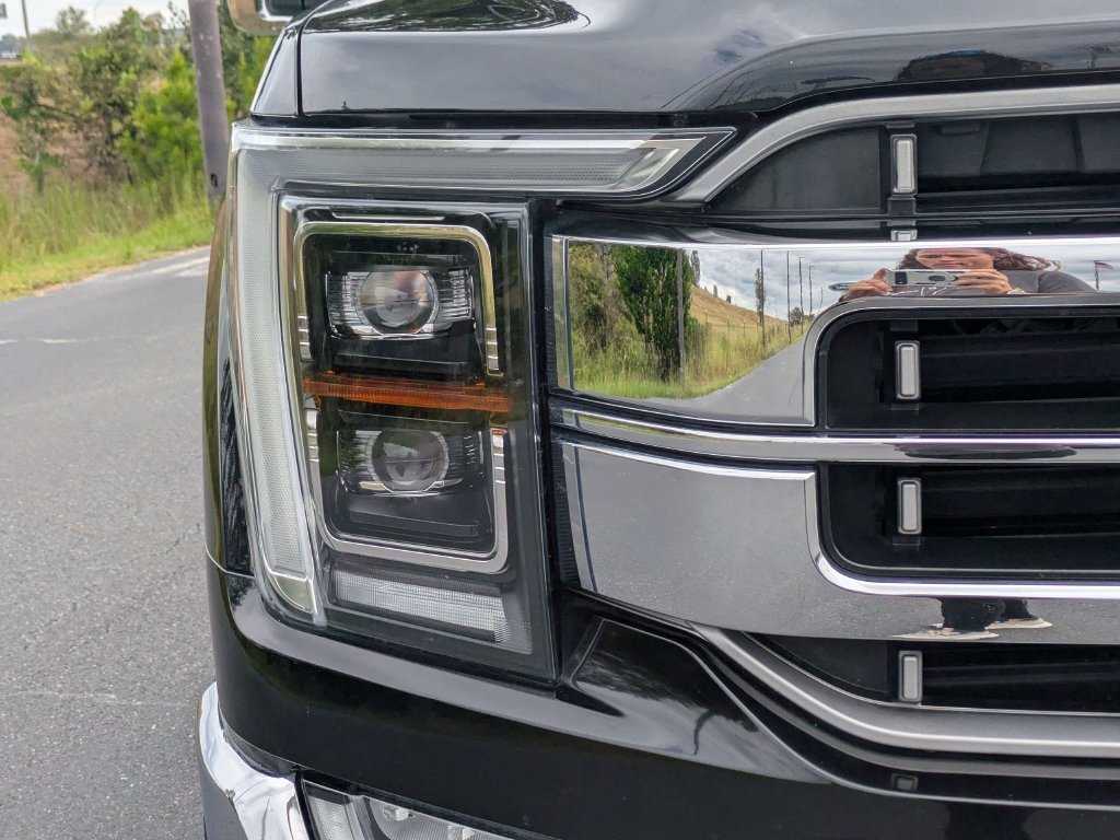 Used 2021 Ford F150 Lariat w/ Equipment Group 502A High AWD/4WD image 10