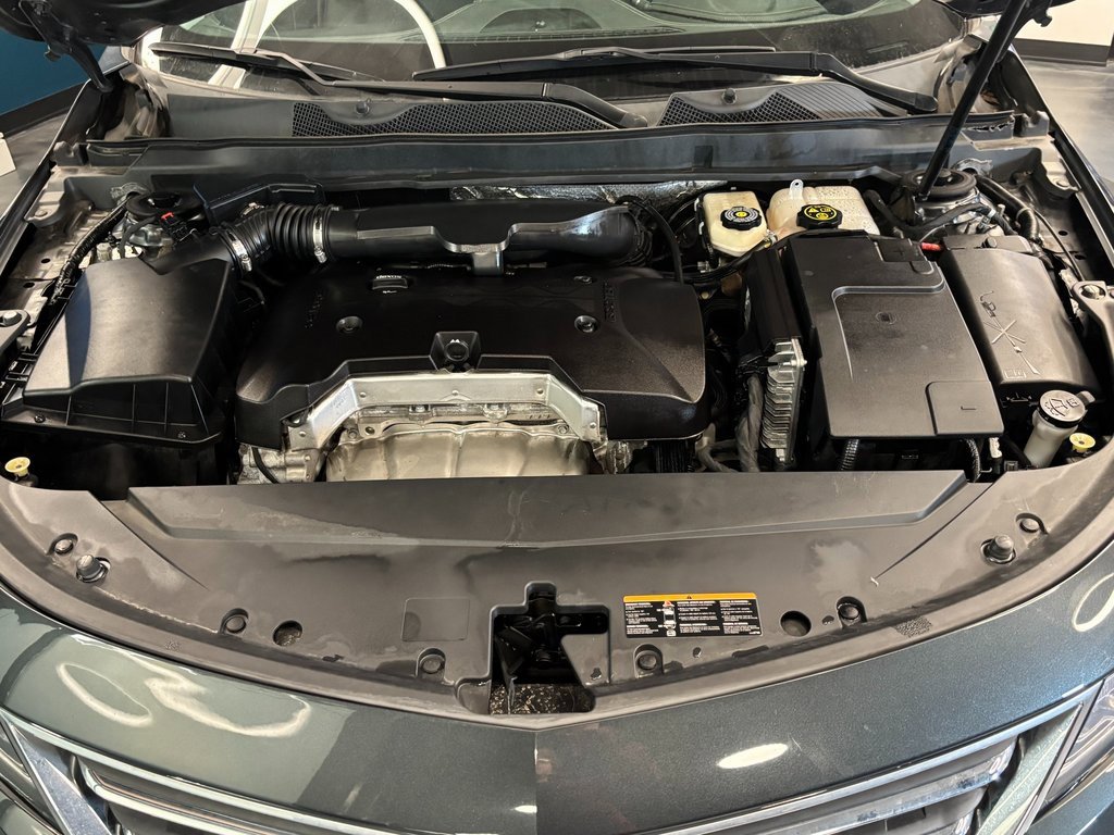 Used 2018 Chevrolet Impala LT image 22