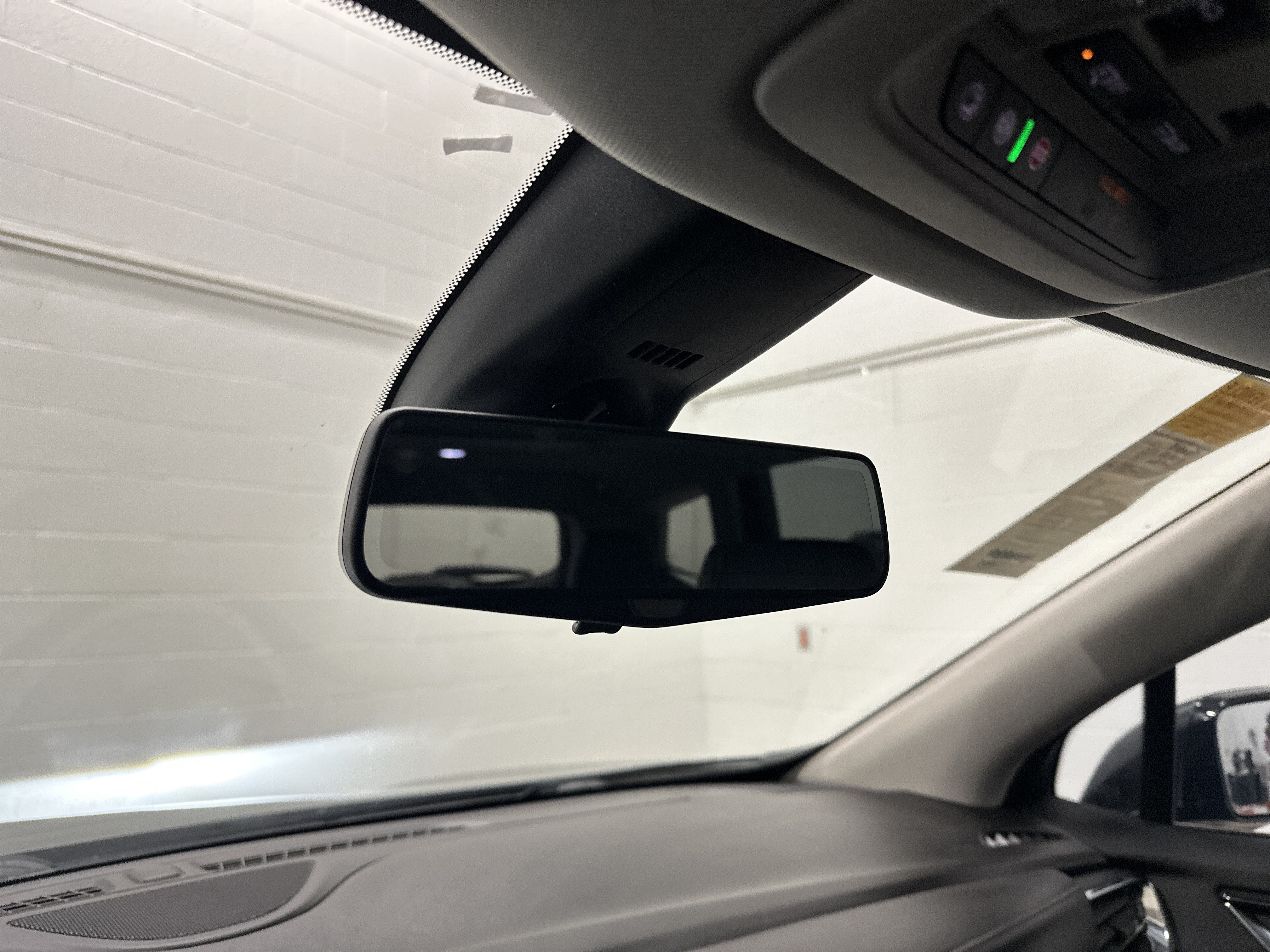 Used 2019 Buick Enclave Avenir w/ Avenir Technology Package AWD/4WD image 27