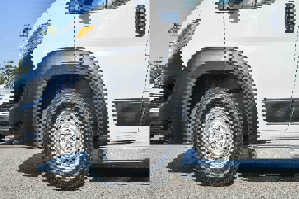 Used 2023 RAM ProMaster 2500 image 10