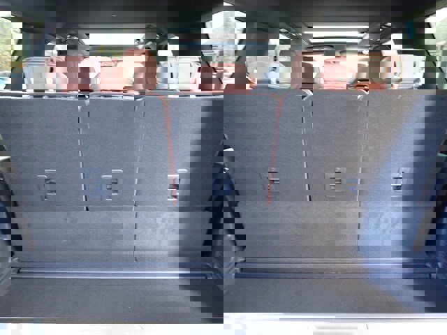 New 2025 Lincoln Navigator Reserve image 28