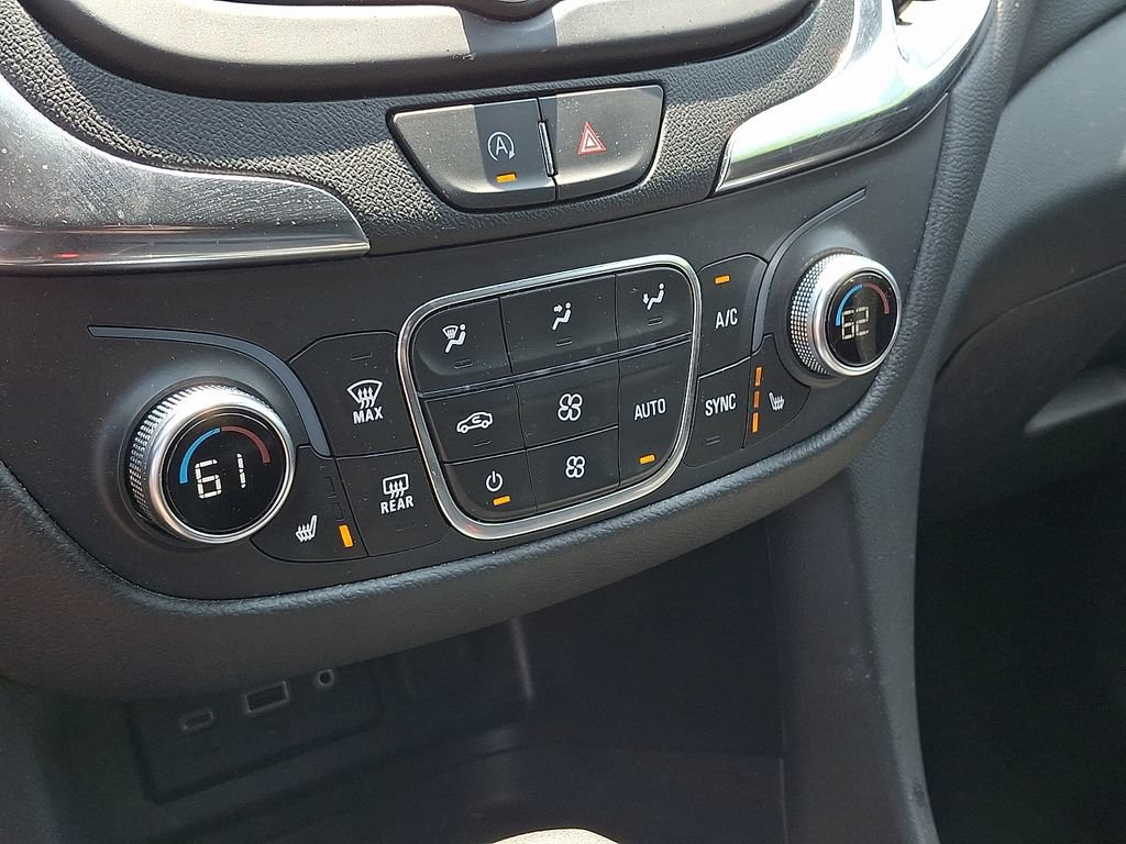 Used 2023 Chevrolet Equinox LT FWD image 15