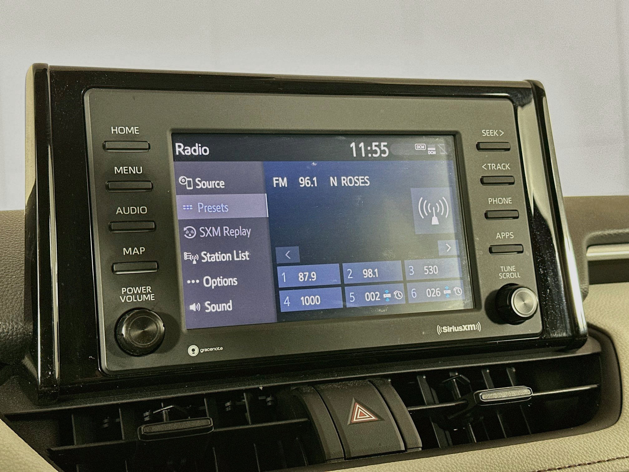 Used 2022 Toyota RAV4 XLE w/ Convenience Package AWD/4WD image 21