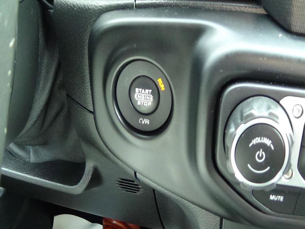 Used 2021 Jeep Wrangler Unlimited Sahara image 22