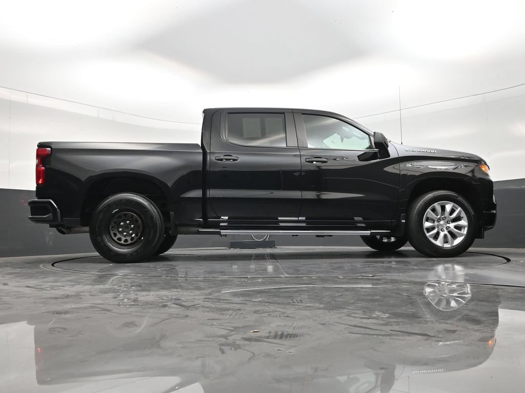 Used 2024 Chevrolet Silverado 1500 Custom RWD image 25