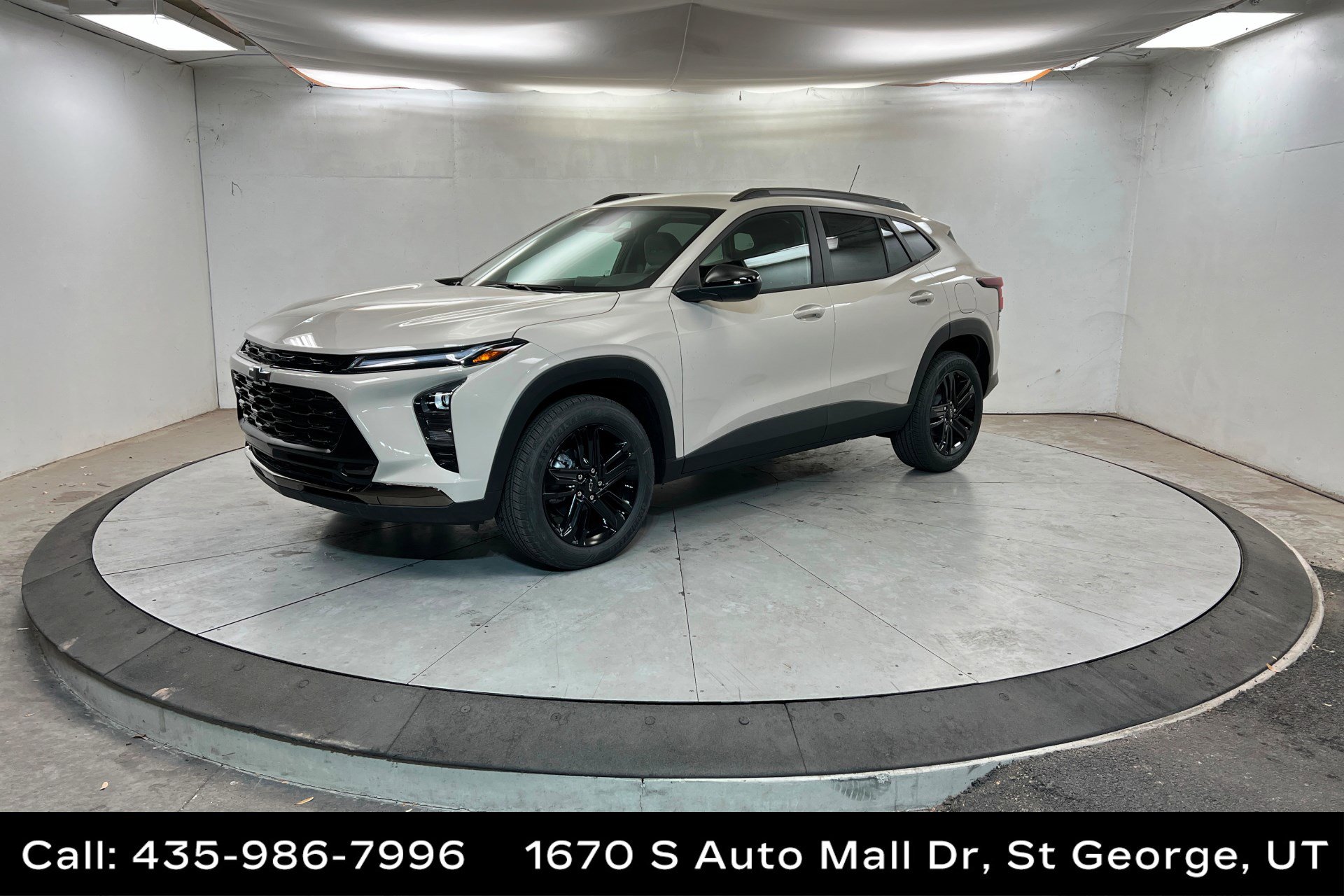 New 2026 Chevrolet Trax ACTIV w/ Driver Confidence Package image 1