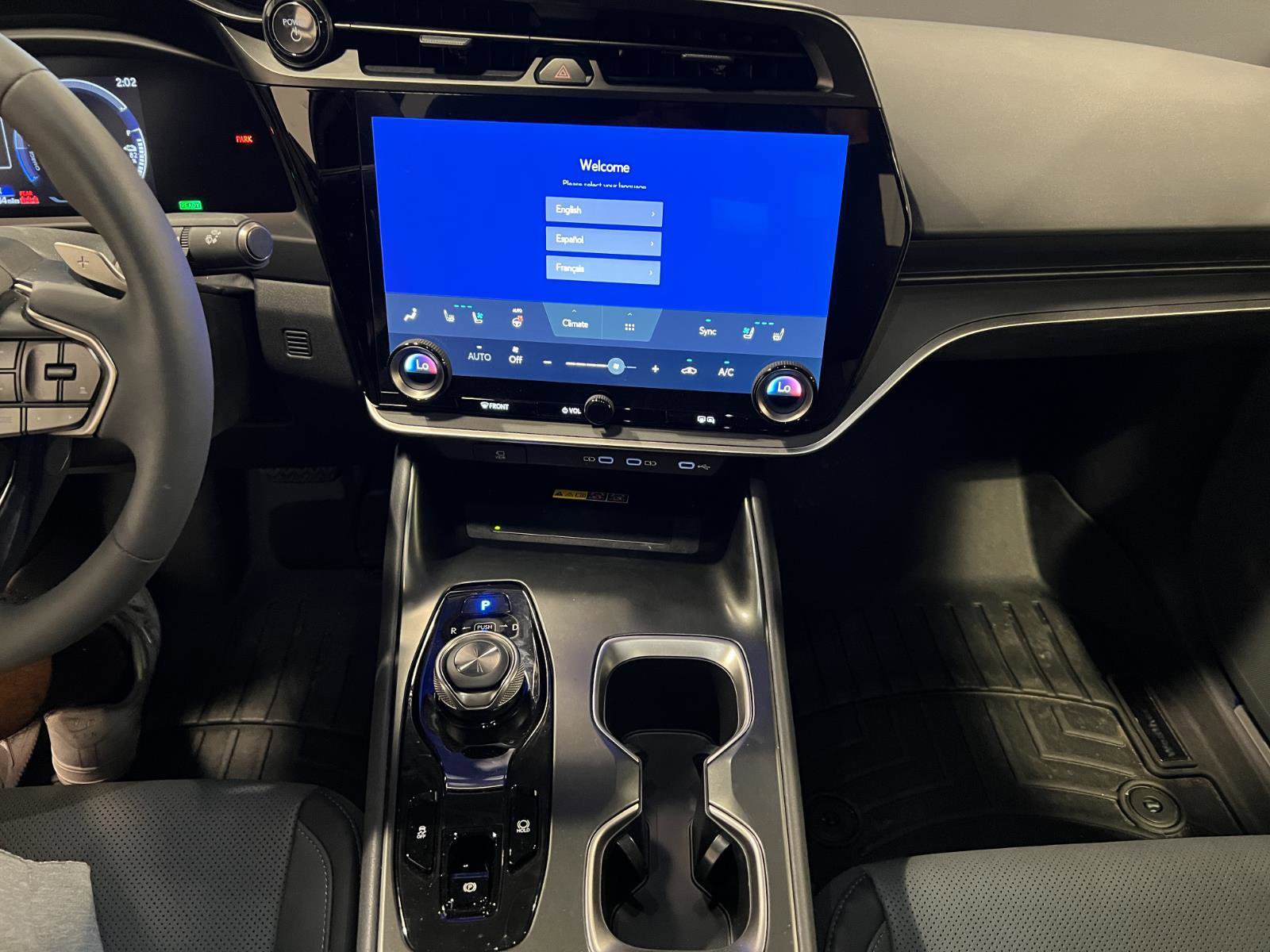 Used 2025 Lexus RZ 450e image 16