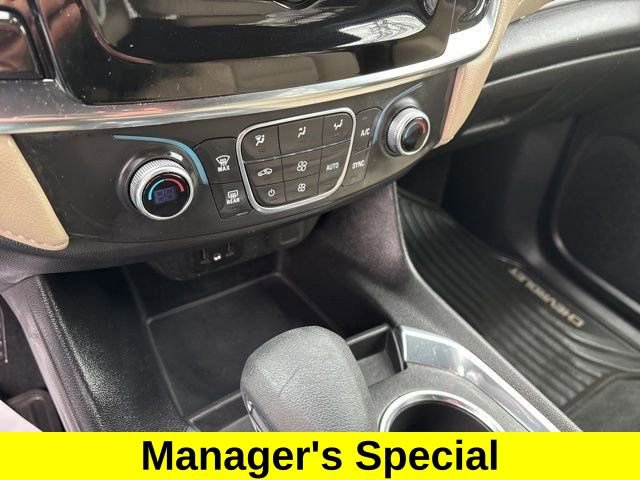 Used 2023 Chevrolet Traverse LS w/ Safety Package image 24