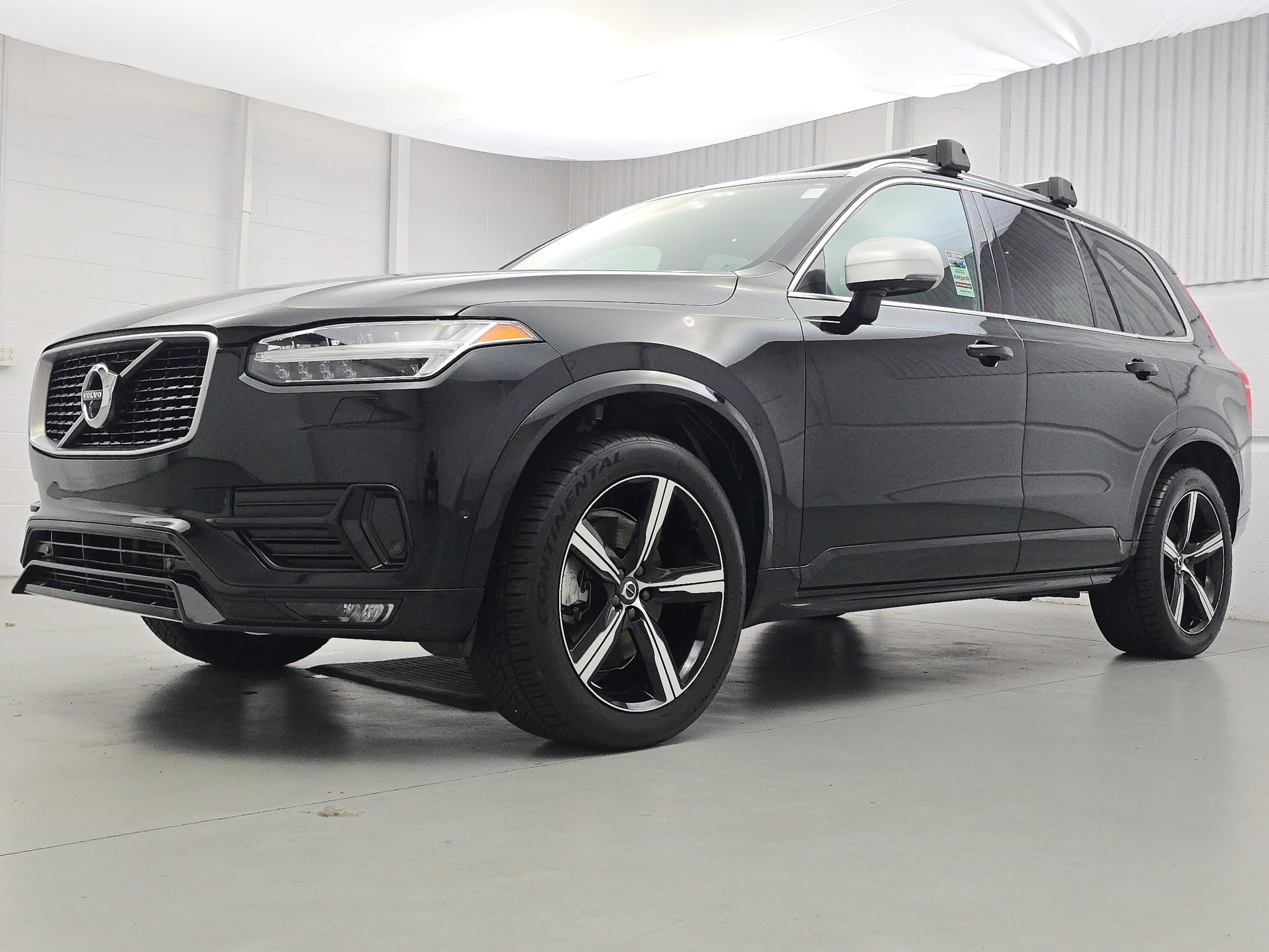 Used 2019 Volvo XC90 T6 R-Design w/ Advanced Package AWD/4WD image 1