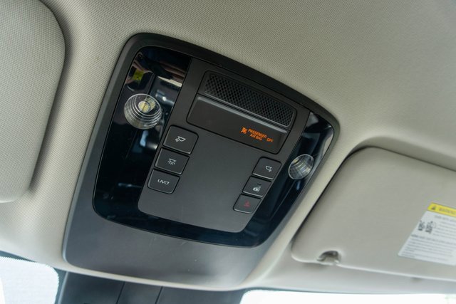 Used 2022 Kia Carnival SX image 43