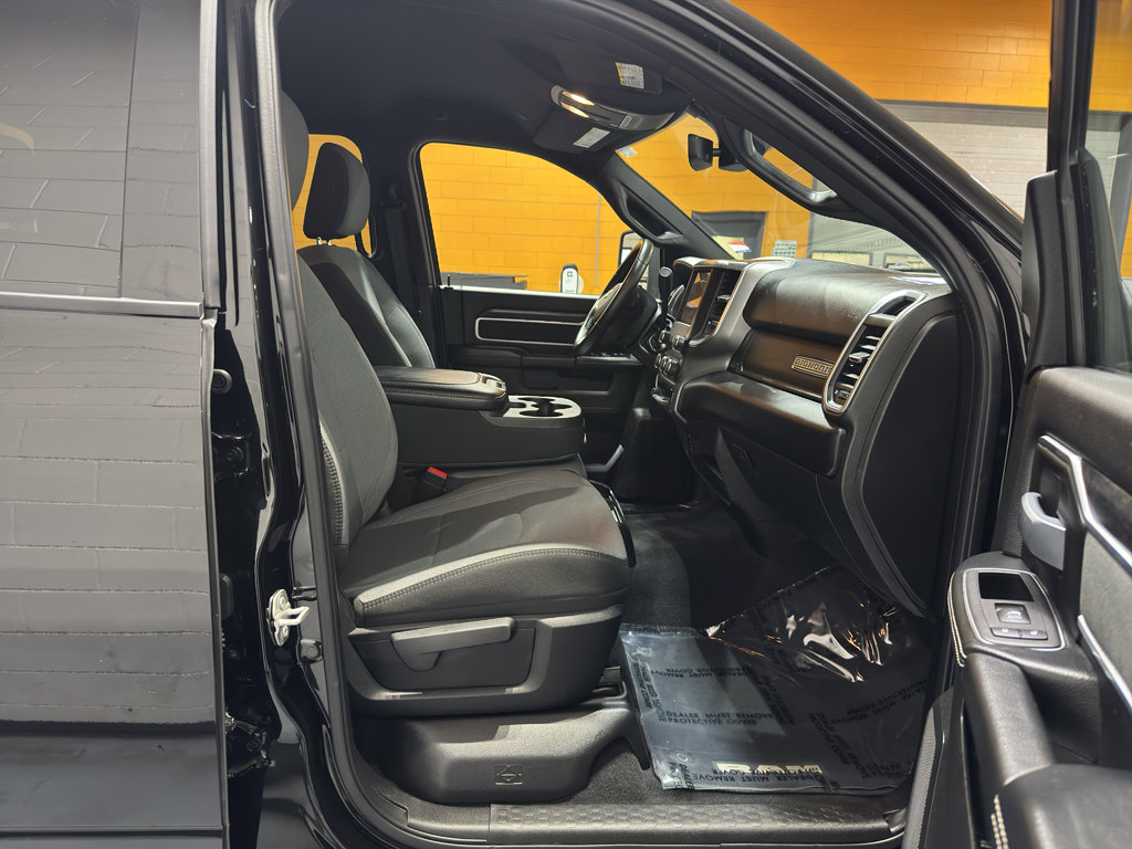 Used 2024 RAM 3500 Big Horn image 19