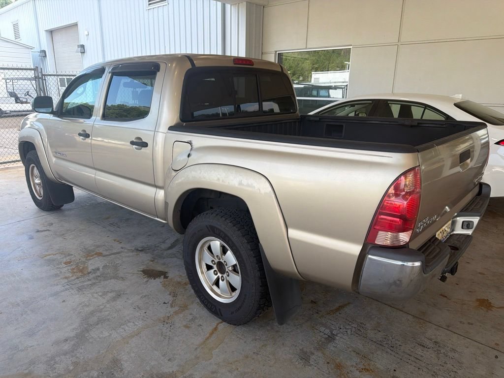 Used 2005 Toyota Tacoma PreRunner w/ SR5 Pkg #3 RWD image 2