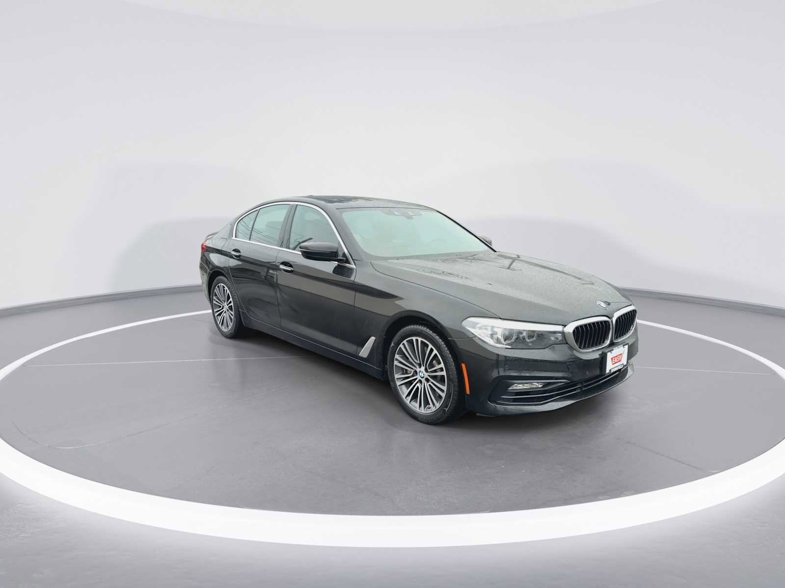 Used 2018 BMW 540i xDrive 540i xDrive image 2