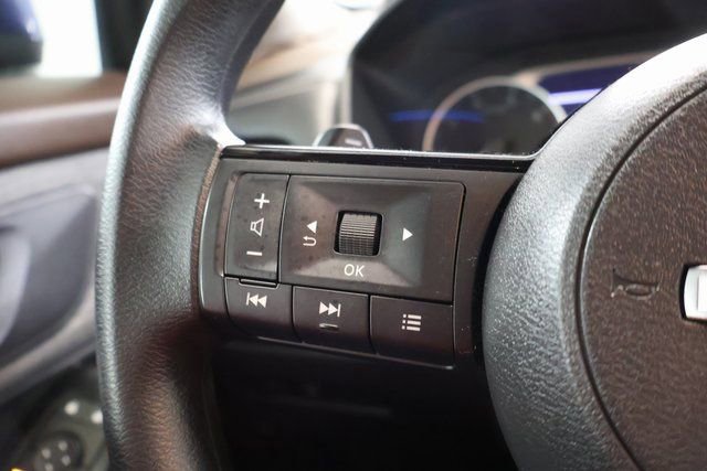 Certified 2023 Nissan Rogue SV AWD/4WD image 17