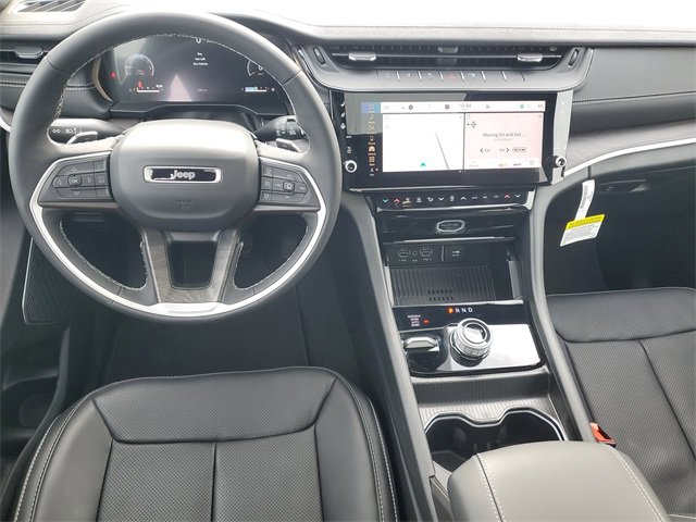New 2026 Jeep Grand Cherokee Limited AWD/4WD image 13