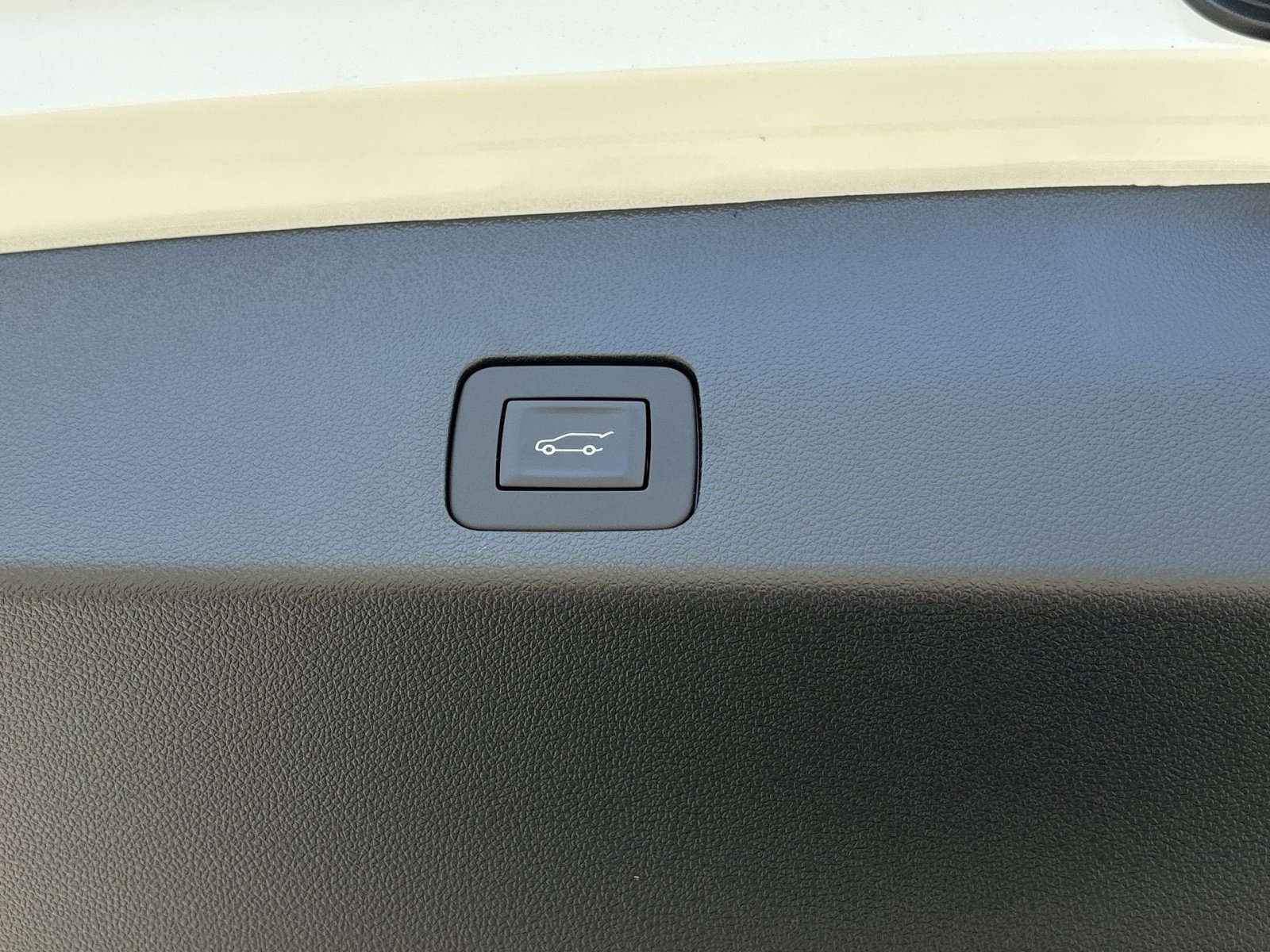 New 2026 Buick Encore GX Preferred w/ Comfort Package FWD image 28