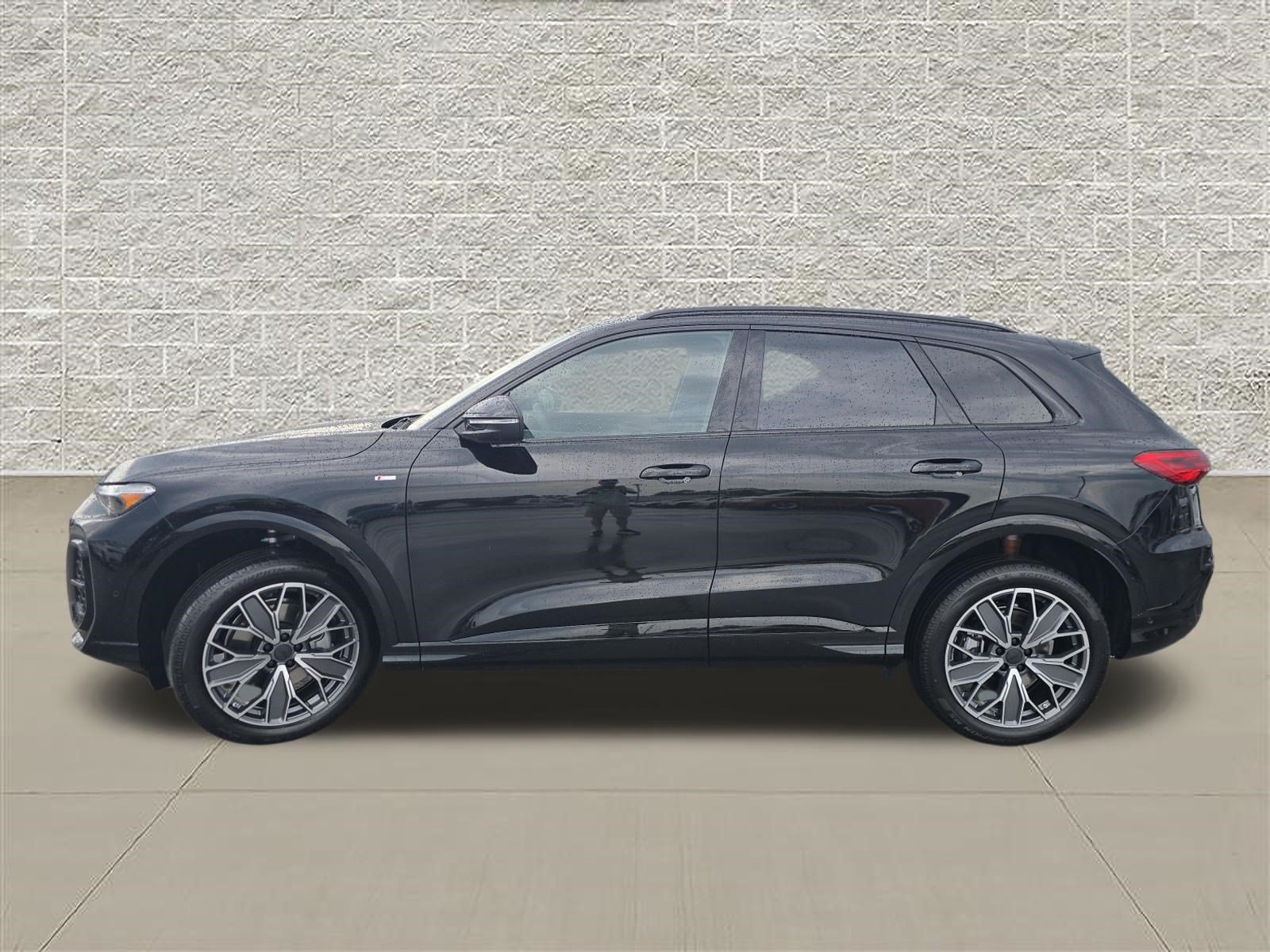 New 2026 Audi Q5 Premium Plus AWD/4WD image 4