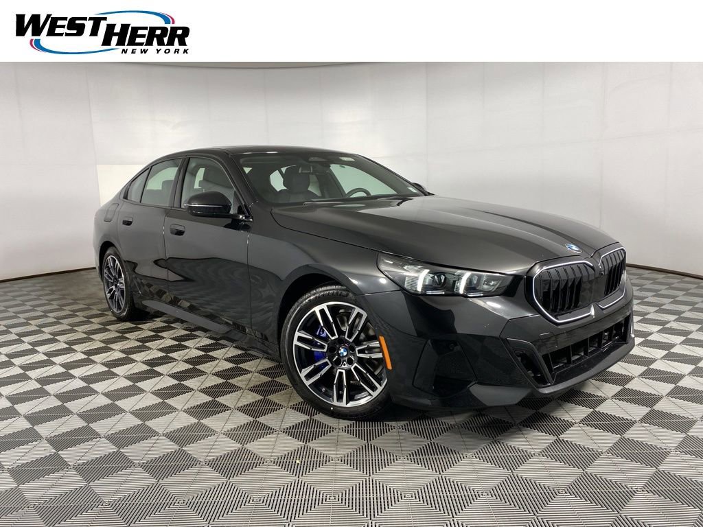 New 2026 BMW 530i xDrive w/ M Sport Package image 1