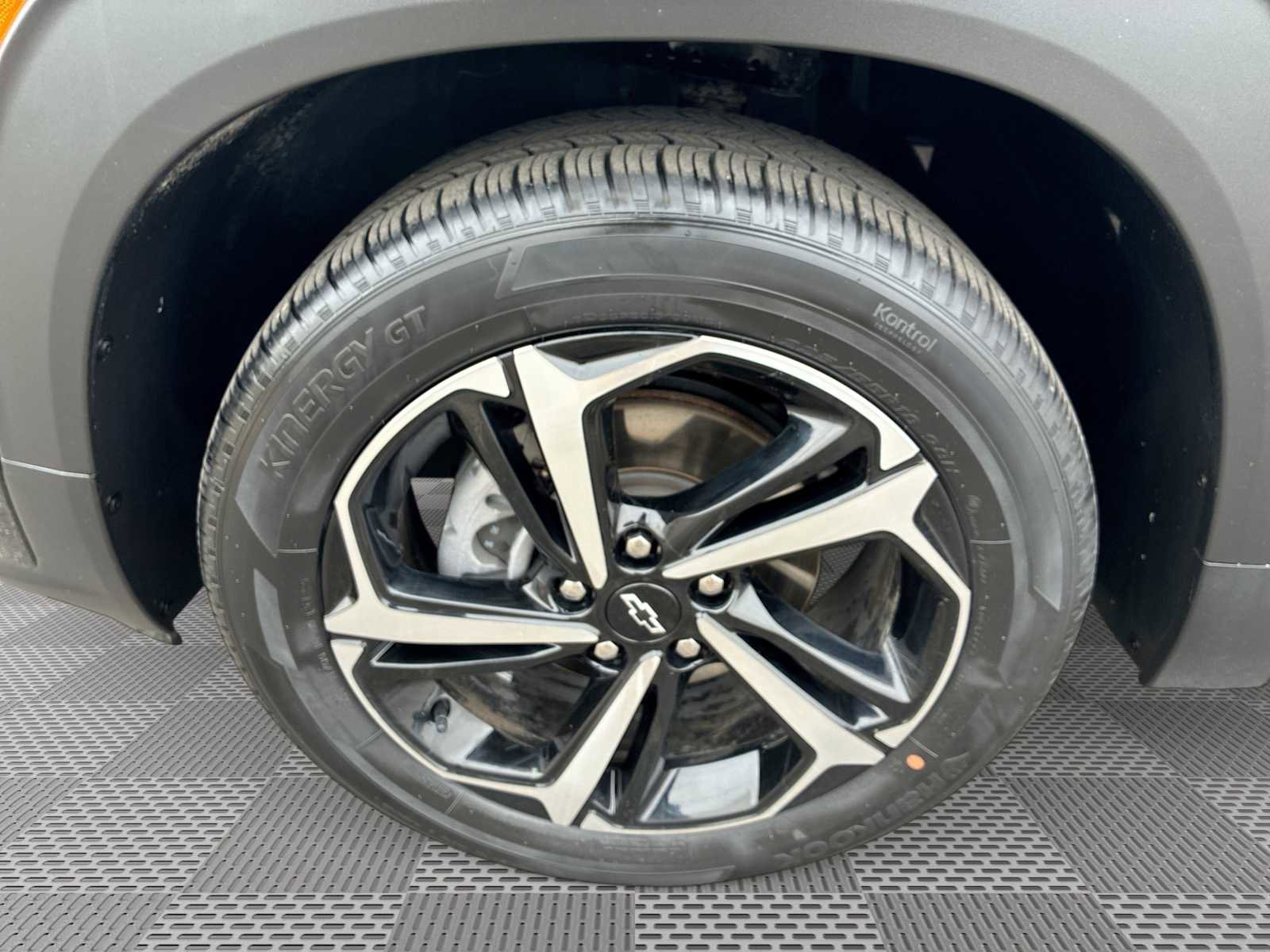 Certified 2023 Chevrolet TrailBlazer RS image 32