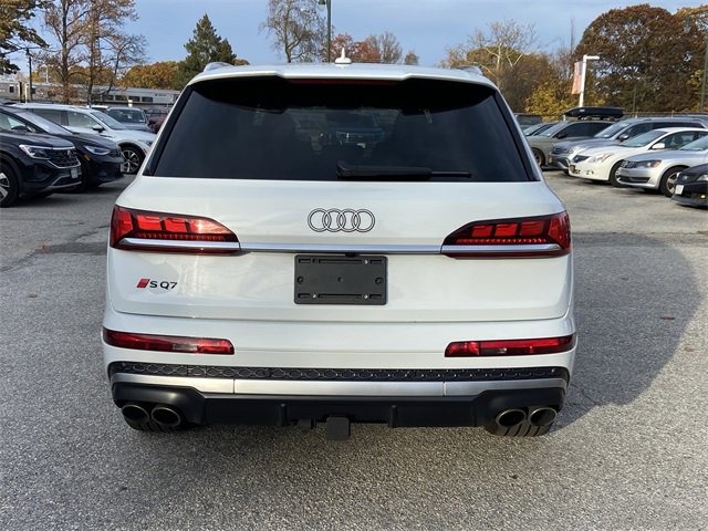 Used 2025 Audi SQ7 Prestige w/ Prestige Package image 7