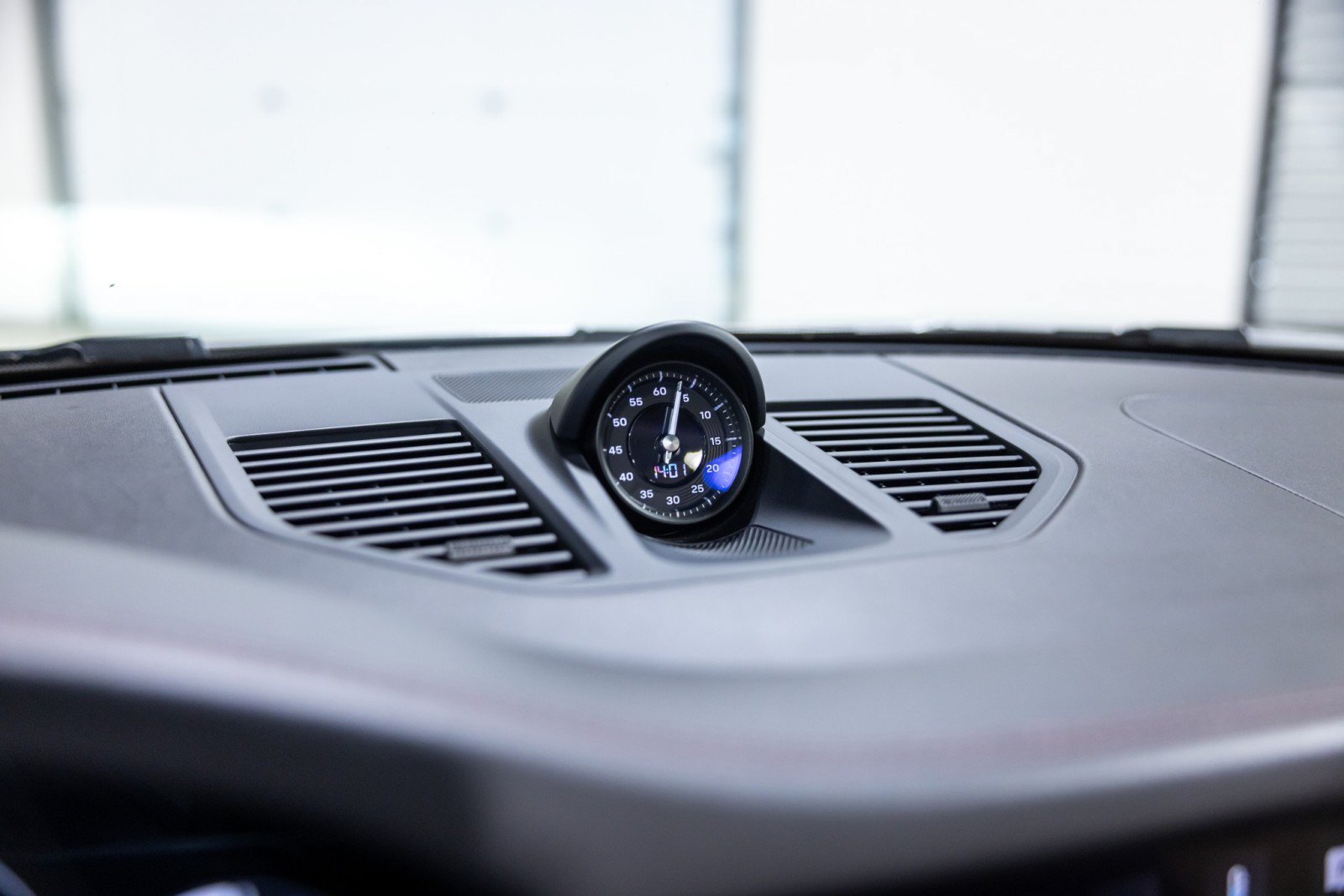 Used 2022 Porsche 911 Cabriolet image 50