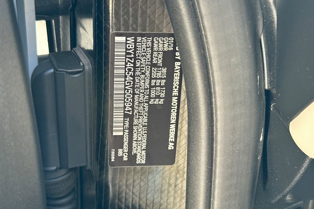 Used 2016 BMW i3 w/ Range Extender RWD image 34