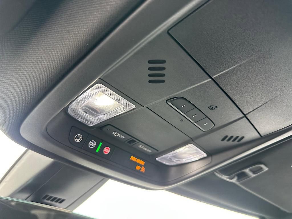 New 2025 Cadillac XT5 Luxury w/ LPO, Floor Liner Package image 24