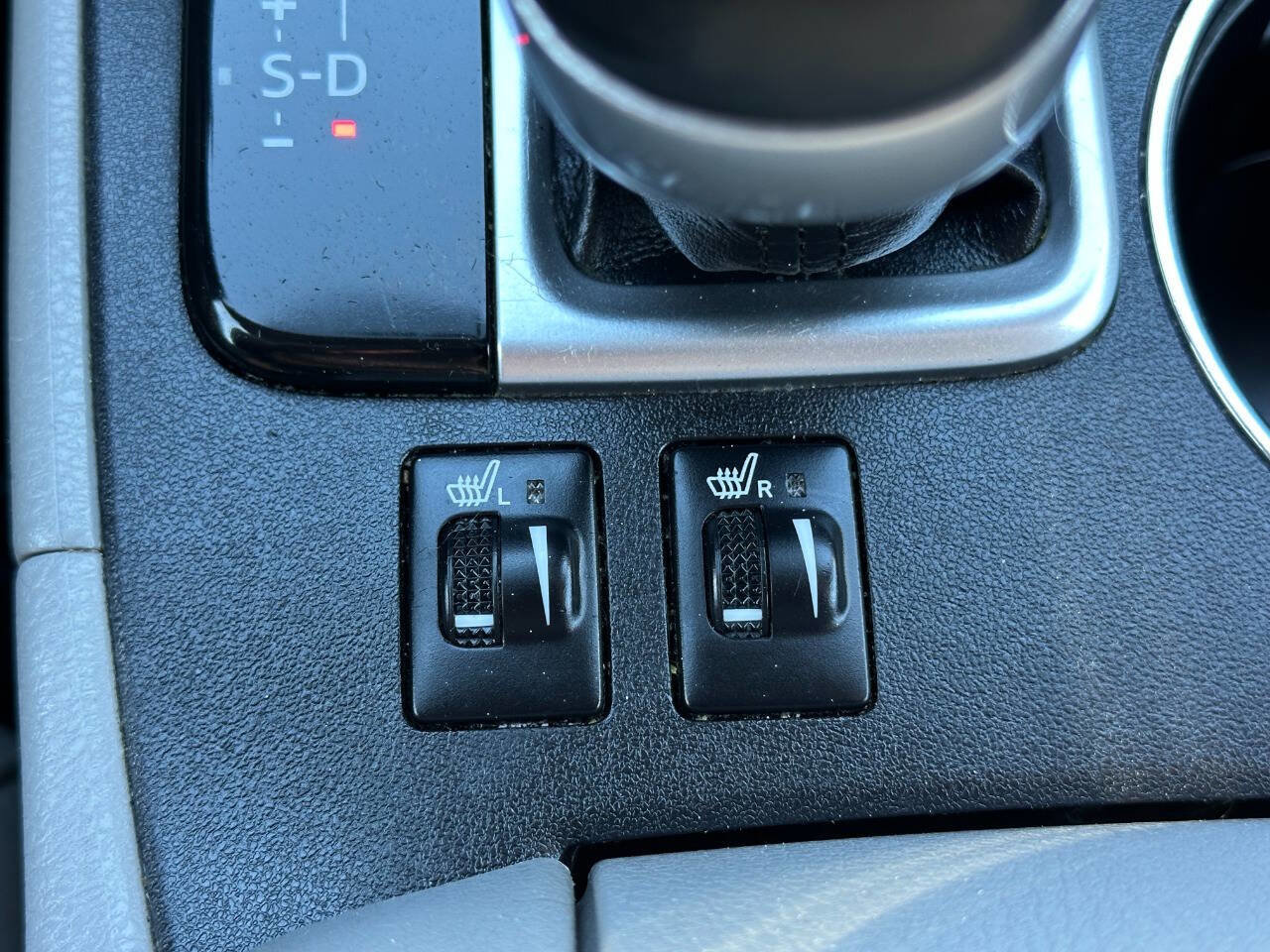 Used 2015 Toyota Highlander XLE AWD/4WD image 59