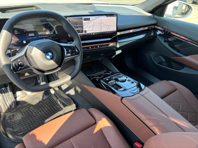 New 2027 BMW 530i xDrive w/ Premium Package AWD/4WD image 15