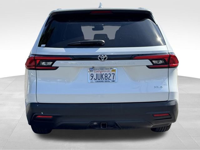 Used 2024 Toyota Grand Highlander FWD image 3