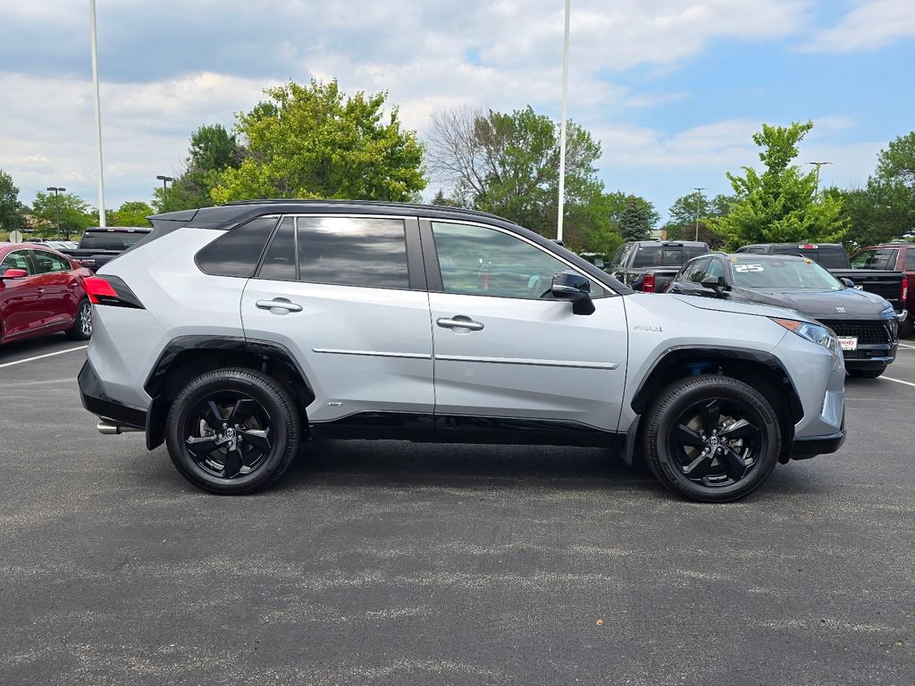 Used 2021 Toyota RAV4 XSE w/ XSE Grade Weather Package AWD/4WD image 7