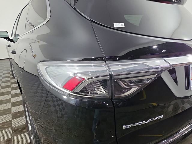 Used 2024 Buick Enclave Avenir w/ Avenir Technology Package image 37