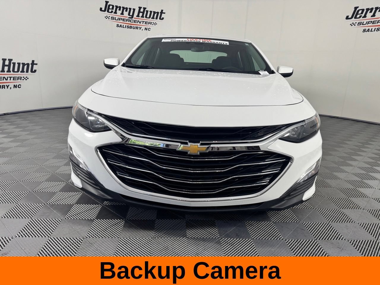 Used 2024 Chevrolet Malibu LS w/ Driver Confidence Package FWD image 4