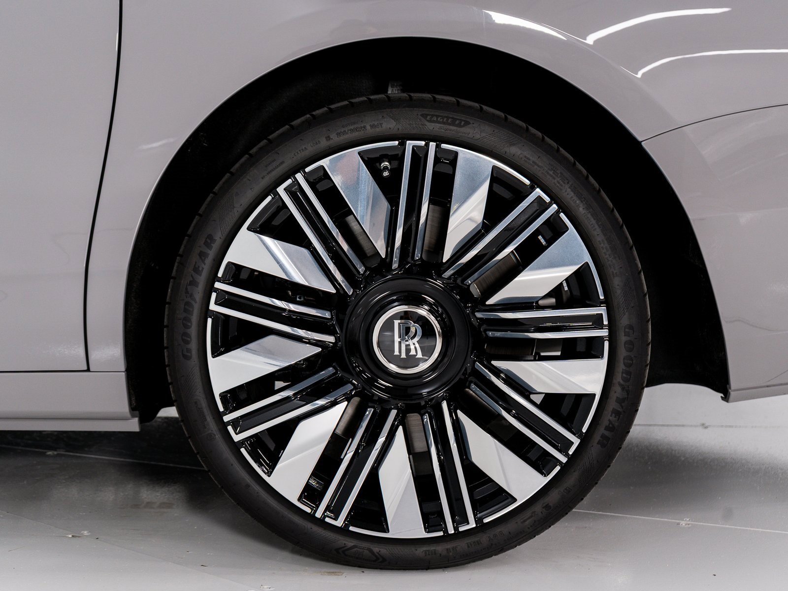 New 2025 Rolls-Royce Ghost image 50