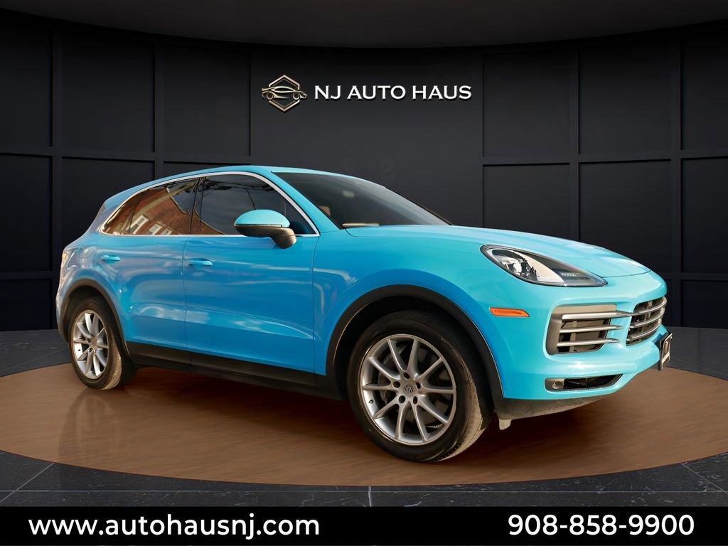 Used 2023 Porsche Cayenne image 1