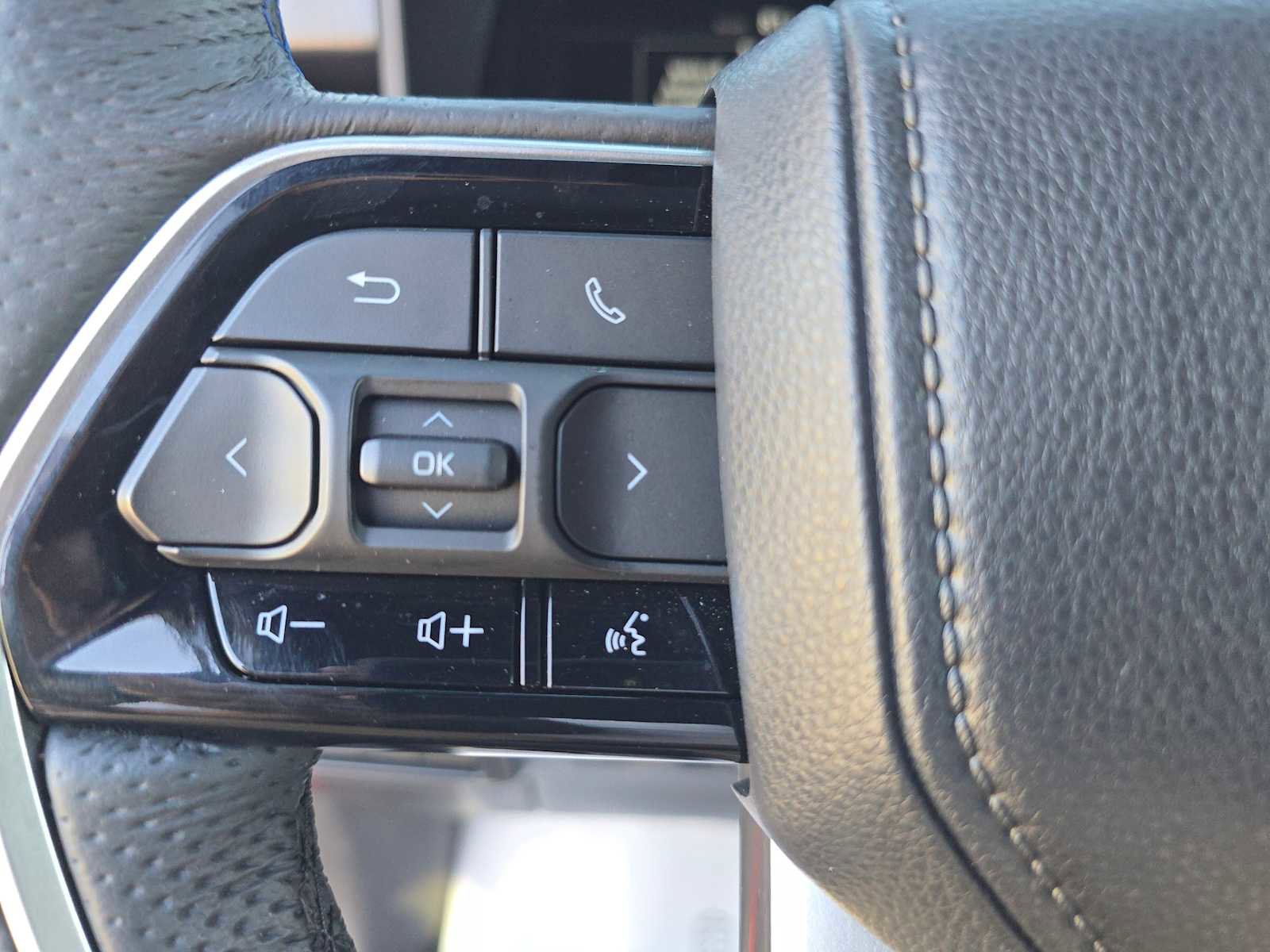 Certified 2025 Toyota Sequoia Platinum w/ Tow Technology Package image 30