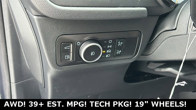 New 2026 Ford Escape ST-Line Select w/ Tech Pack #1 image 8