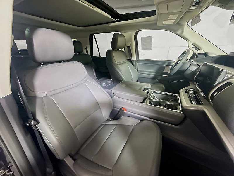 New 2026 Ford Expedition Max Active AWD/4WD image 30