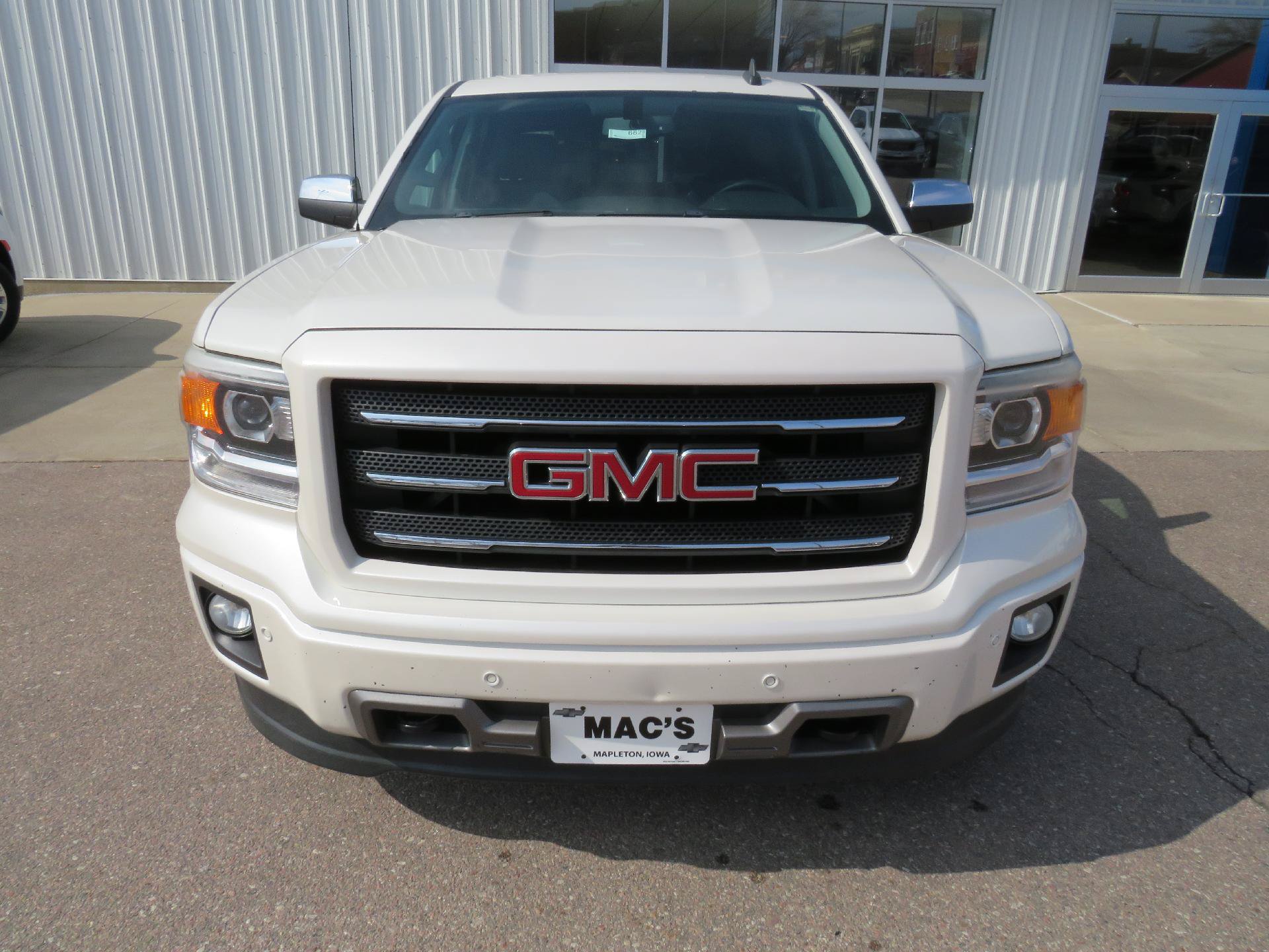 Used 2015 GMC Sierra 1500 SLT w/ All-Terrain Package AWD/4WD image 12
