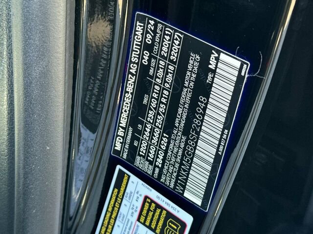 Used 2025 Mercedes-Benz GLC 350e 4MATIC image 38