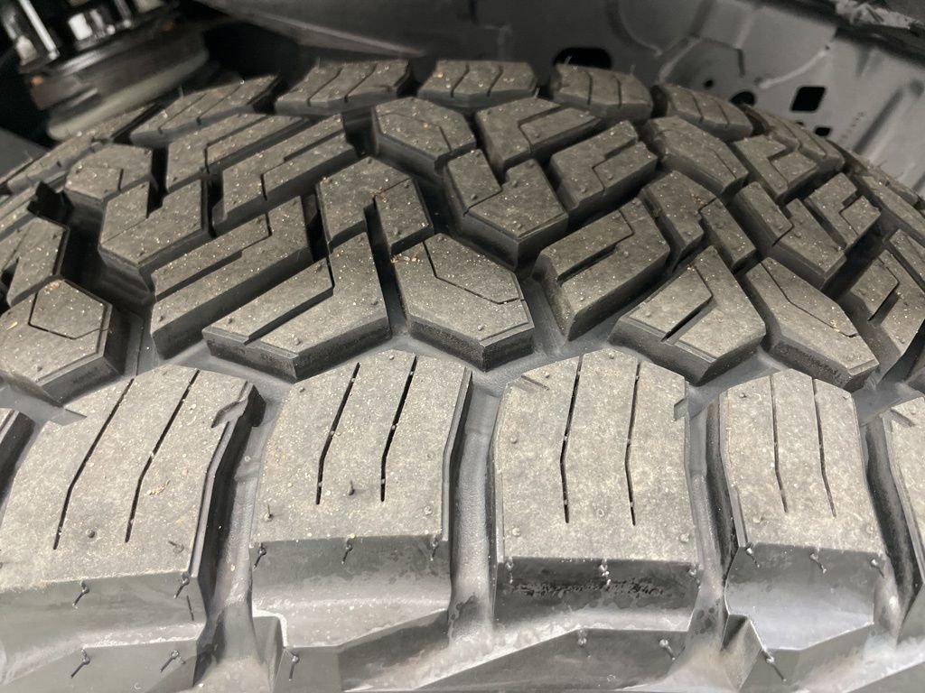 Used 2024 Ford Bronco Big Bend image 10