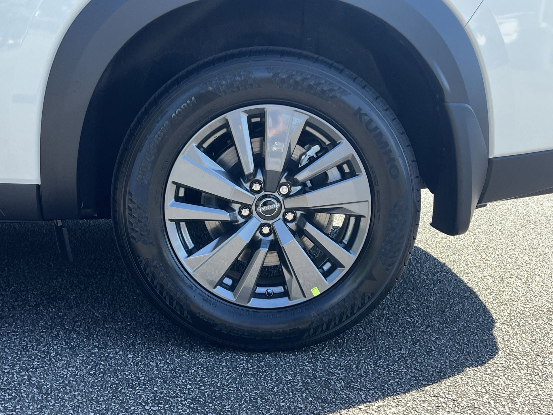 New 2026 Nissan Pathfinder SV w/ Cargo Package AWD/4WD image 27