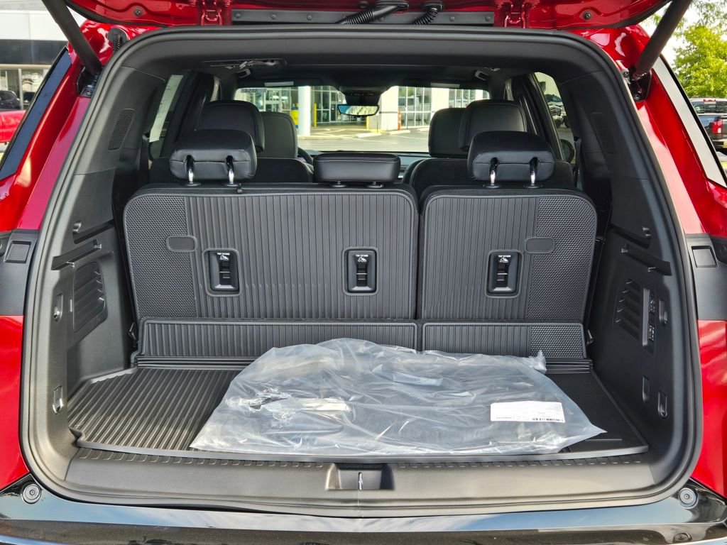 New 2026 Buick Enclave Sport Touring w/ Power Package image 11