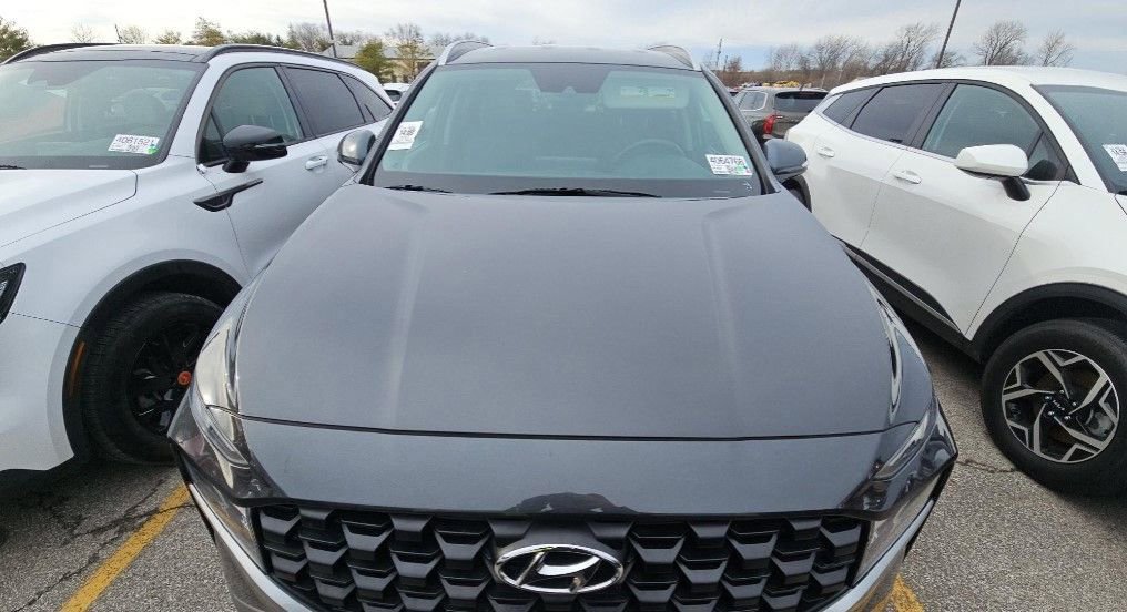 Certified 2023 Hyundai Santa Fe SEL w/ Cargo Package image 2