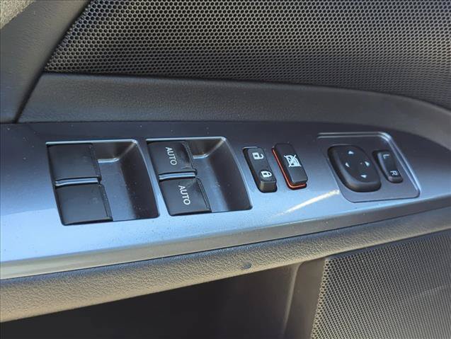 Used 2013 Lexus IS 250C RWD image 8