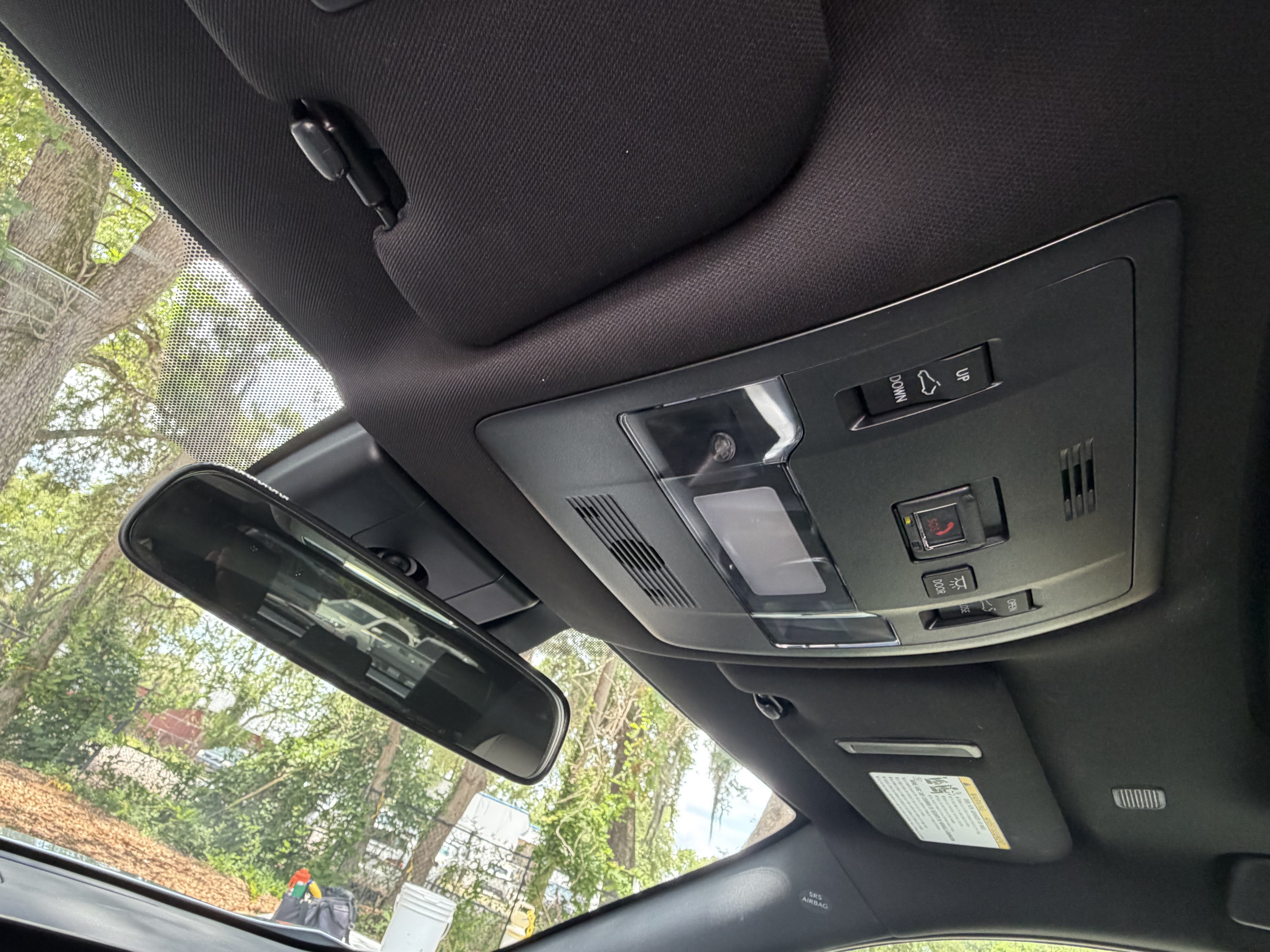 Used 2024 Lexus UX 250h F Sport FWD image 29