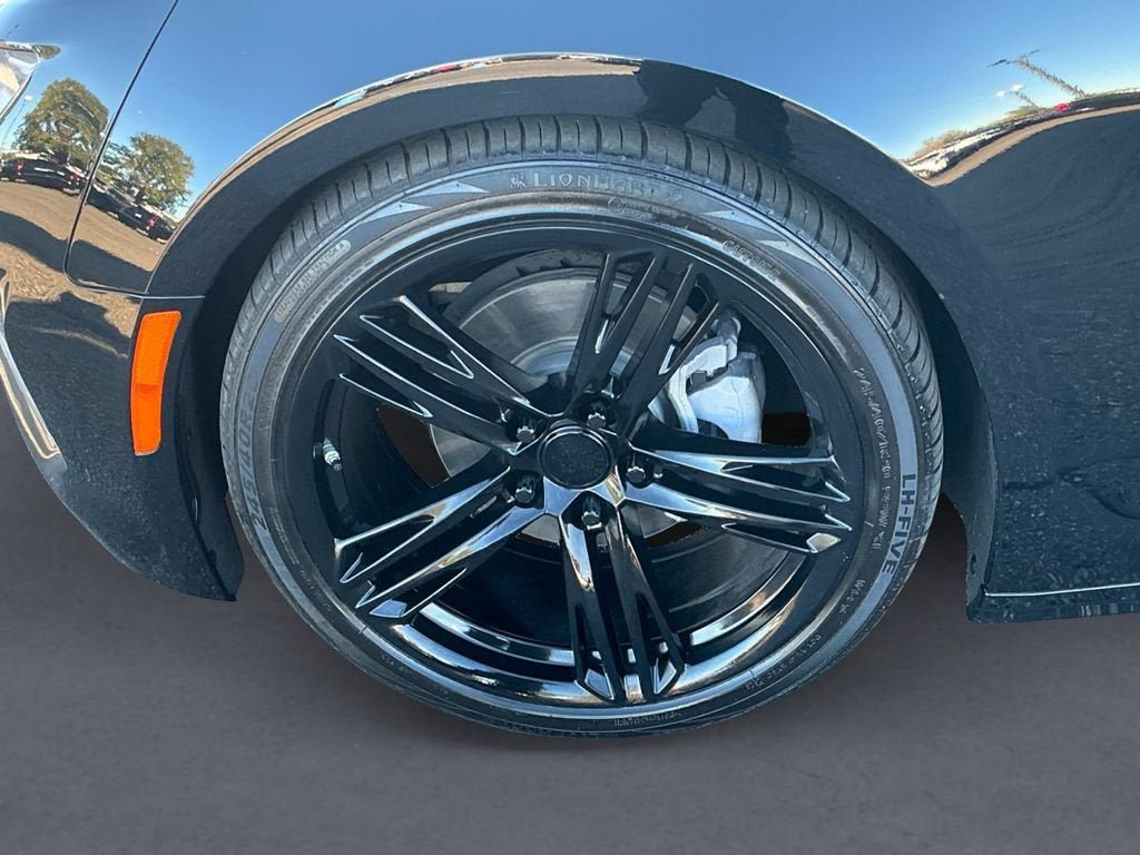 Certified 2023 Chevrolet Camaro LT RWD image 9