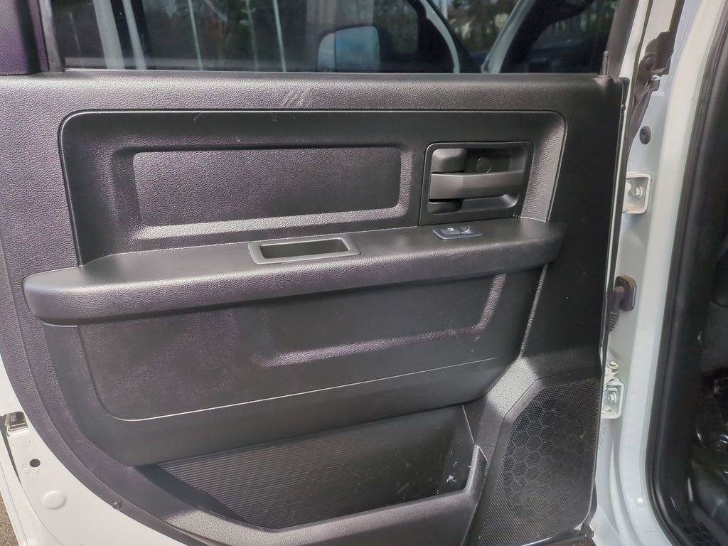 Used 2022 RAM 5500 Tradesman w/ Chrome Appearance Group image 24