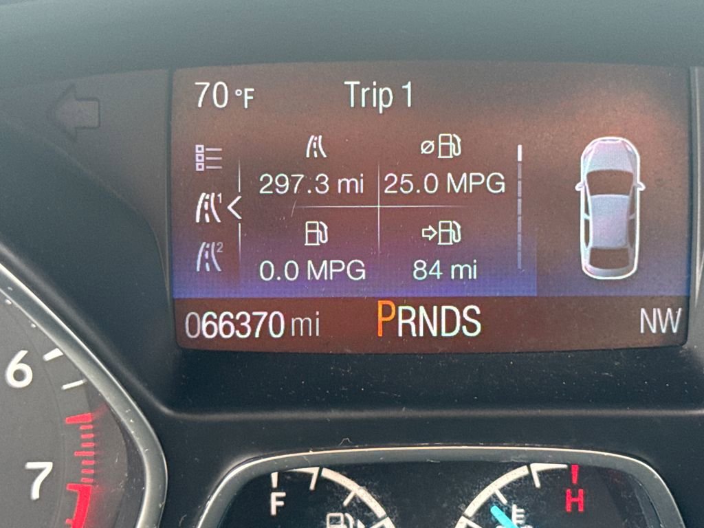 Used 2017 Ford Escape SE FWD image 30