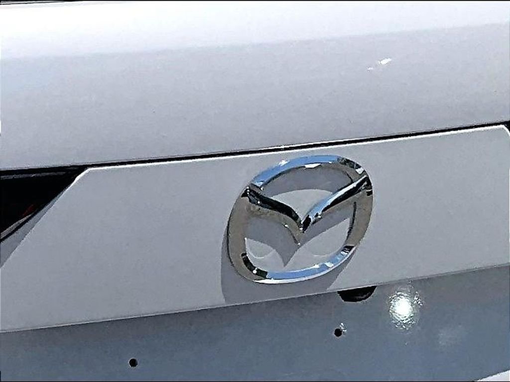 Used 2024 MAZDA CX-90 Plug-In Hybrid w/ Preferred AWD/4WD image 29